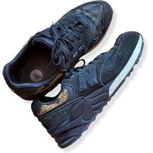 New Balance 999 Black and Gold Sneakers